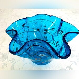 Turquoise blue art glass candy bowl centre piece home decor shiny gold flowers